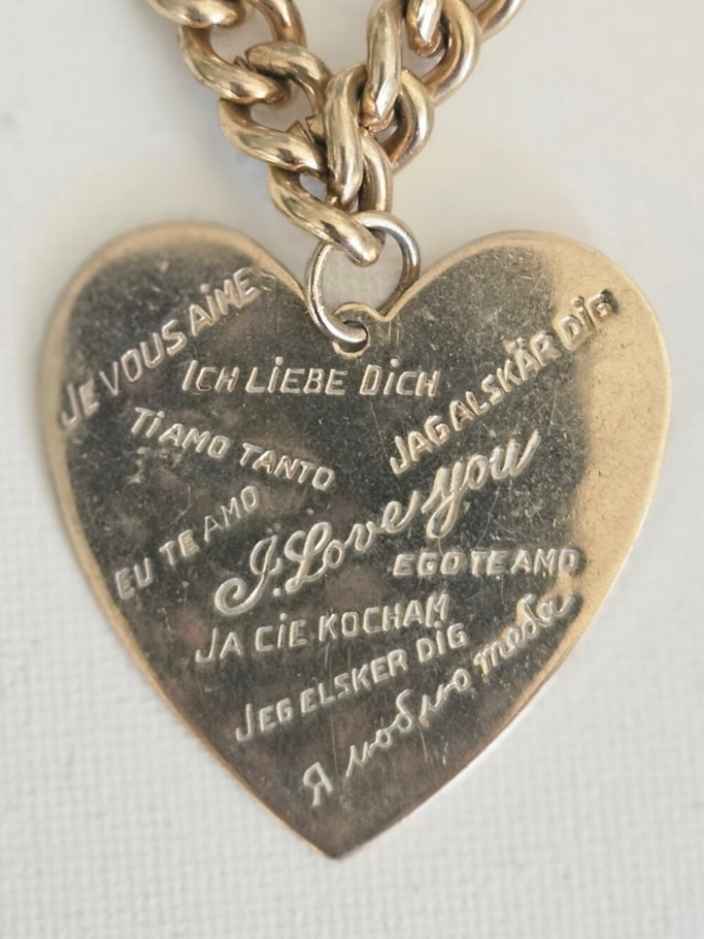 Vintage I Love You Heart Bracelet Multi Language Love Charm - Gold Tone
